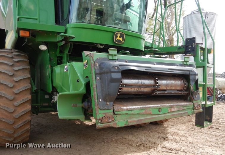 image for item GK9163 2009 John Deere 9770 STS combine
