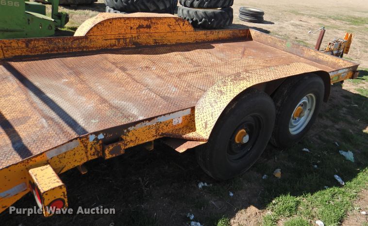 image for item GN9761 2003 Butler LT-1014-H tilt deck equipment trailer