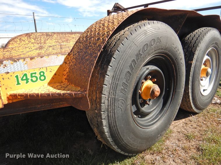 image for item GN9761 2003 Butler LT-1014-H tilt deck equipment trailer