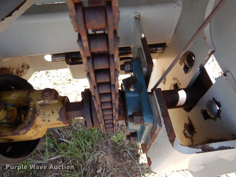 image for item GN9802 Kooima K00494 corn head adapter