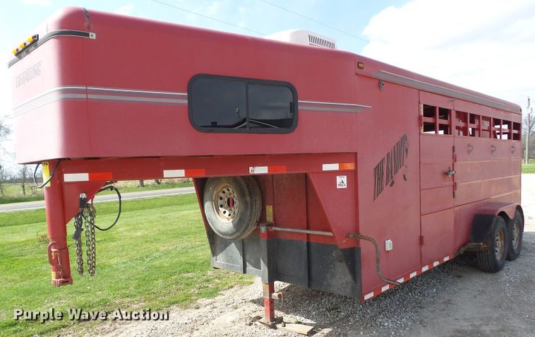 image for item GW9988 2001 Travalong livestock trailer