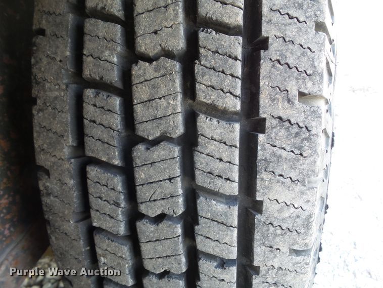 image for item GW9988 2001 Travalong livestock trailer