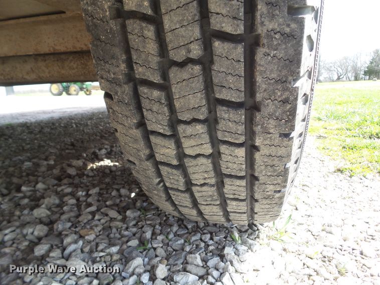 image for item GW9988 2001 Travalong livestock trailer