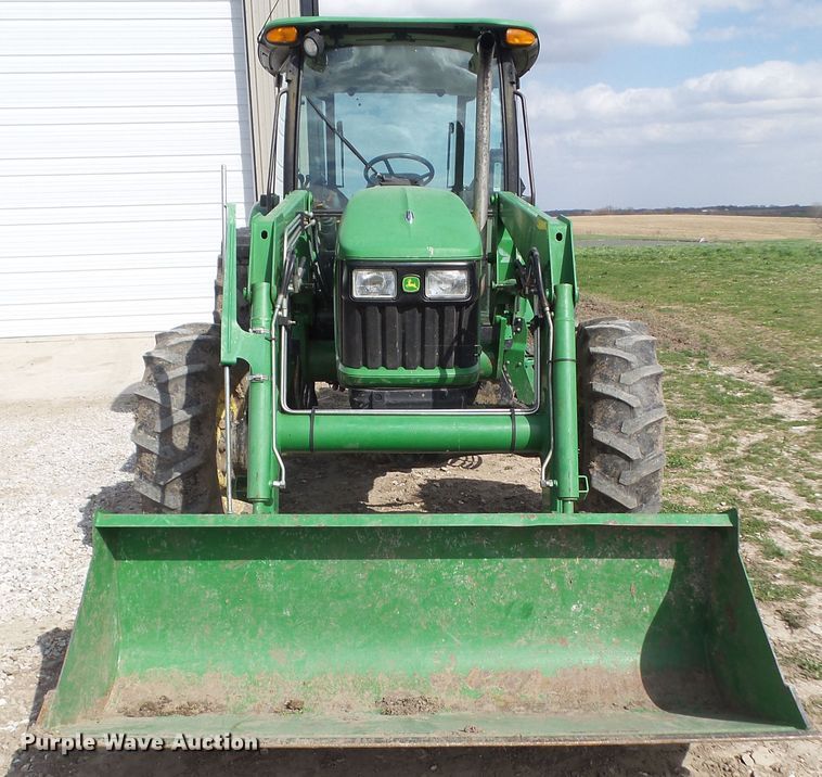 image for item GW9990 2006 John Deere 5525 MFWD tractor