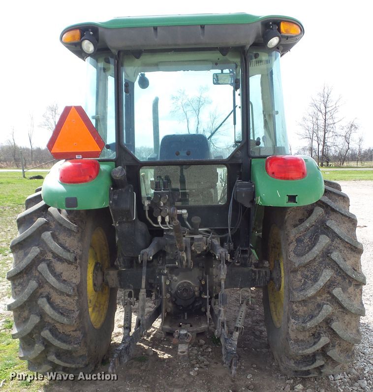 image for item GW9990 2006 John Deere 5525 MFWD tractor