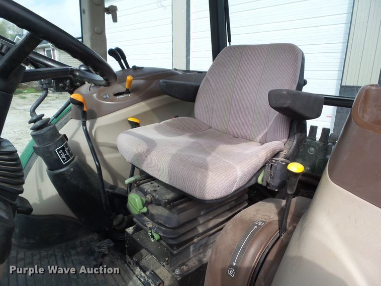 image for item GW9990 2006 John Deere 5525 MFWD tractor