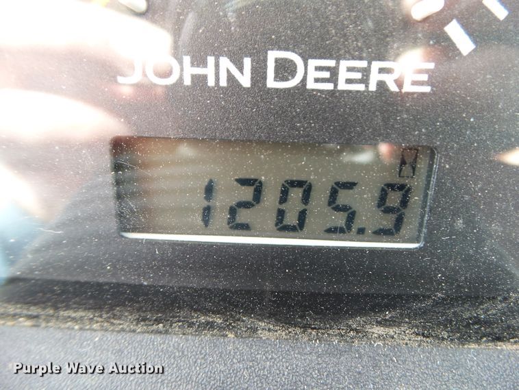 image for item GW9990 2006 John Deere 5525 MFWD tractor