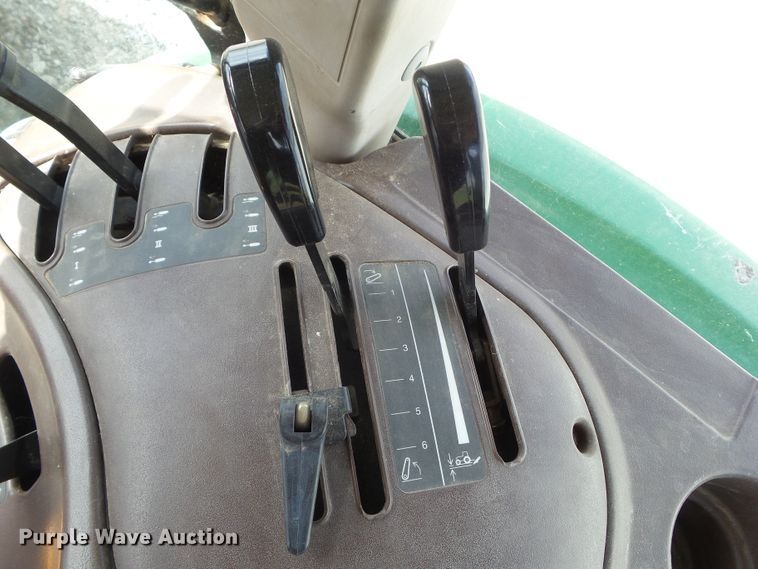 image for item GW9990 2006 John Deere 5525 MFWD tractor