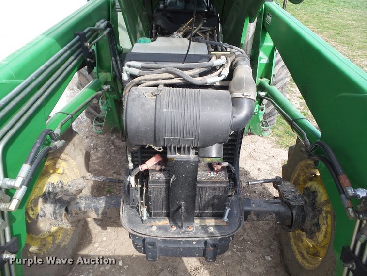 image for item GW9990 2006 John Deere 5525 MFWD tractor