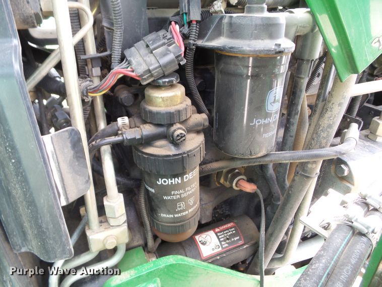 image for item GW9990 2006 John Deere 5525 MFWD tractor