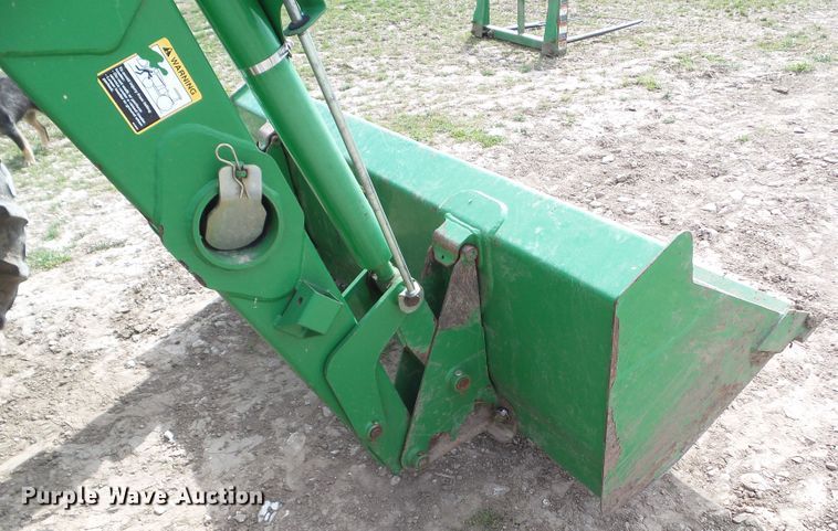 image for item GW9990 2006 John Deere 5525 MFWD tractor