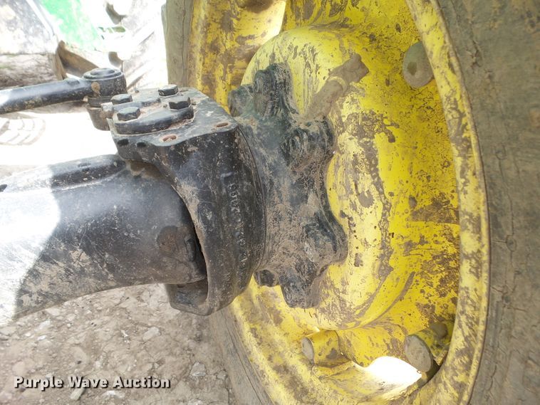 image for item GW9990 2006 John Deere 5525 MFWD tractor