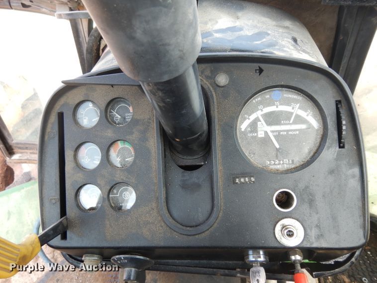 image for item GY9005 1976 John Deere 8630 4WD tractor