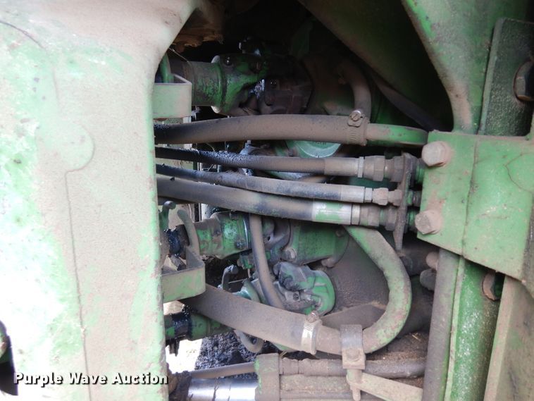 image for item GY9005 1976 John Deere 8630 4WD tractor