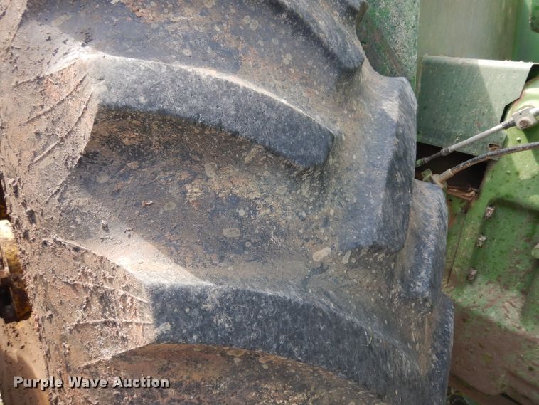 image for item GY9005 1976 John Deere 8630 4WD tractor