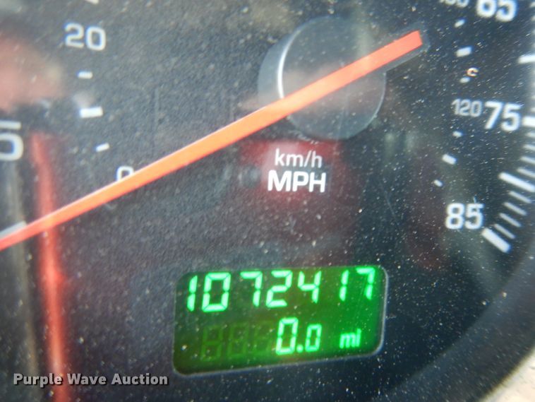 image for item DE5591 2007 Kenworth T600 semi truck