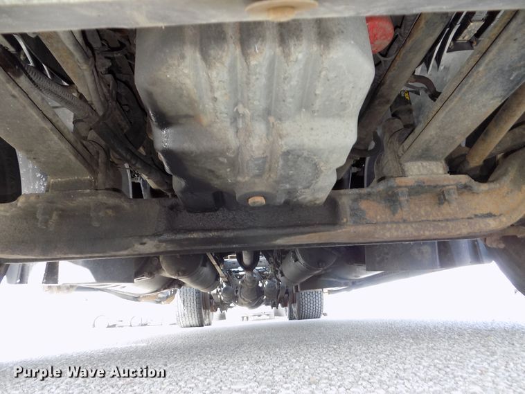 image for item DG2564 2002 Freightliner Century Class ST120 semi truck