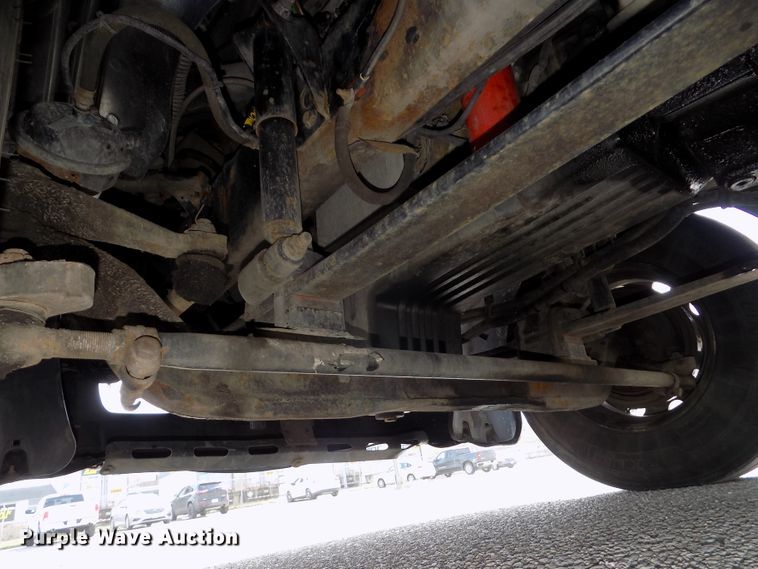 image for item DG2564 2002 Freightliner Century Class ST120 semi truck