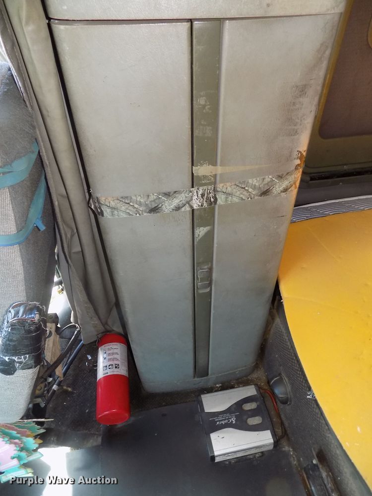 image for item DG2566 2002 Freightliner Century Classic semi truck