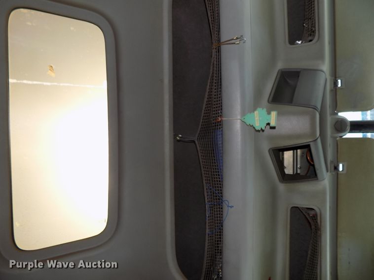 image for item DG2566 2002 Freightliner Century Classic semi truck