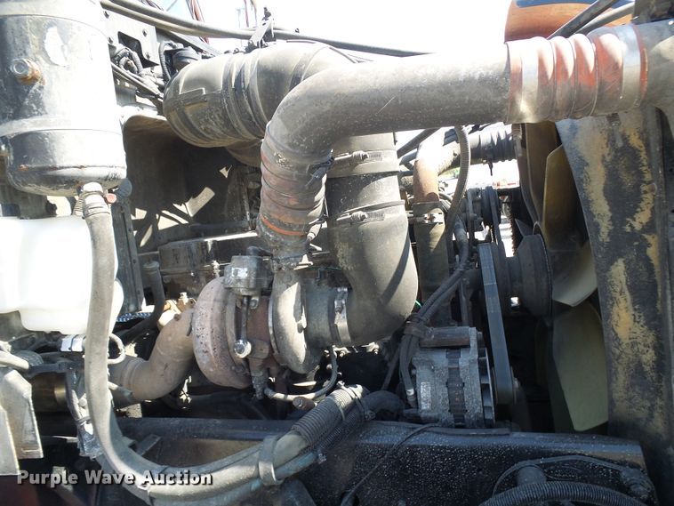 image for item DG5617 2007 Peterbilt 357 truck cab and chassis