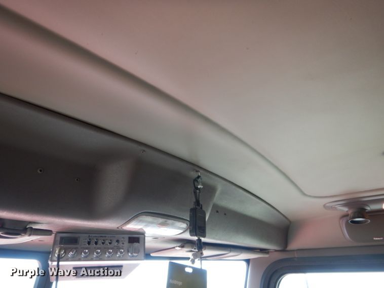 image for item DG5943 2006 Peterbilt 378 semi truck