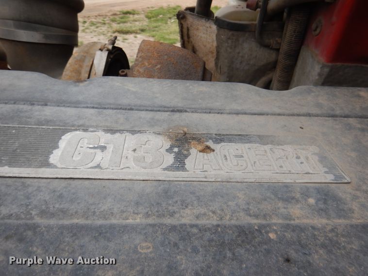 image for item DG5943 2006 Peterbilt 378 semi truck