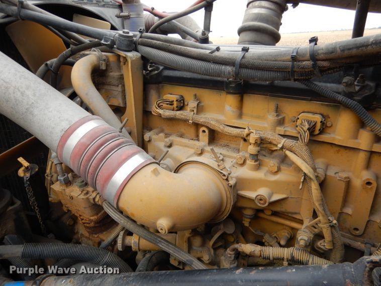 image for item DG5943 2006 Peterbilt 378 semi truck