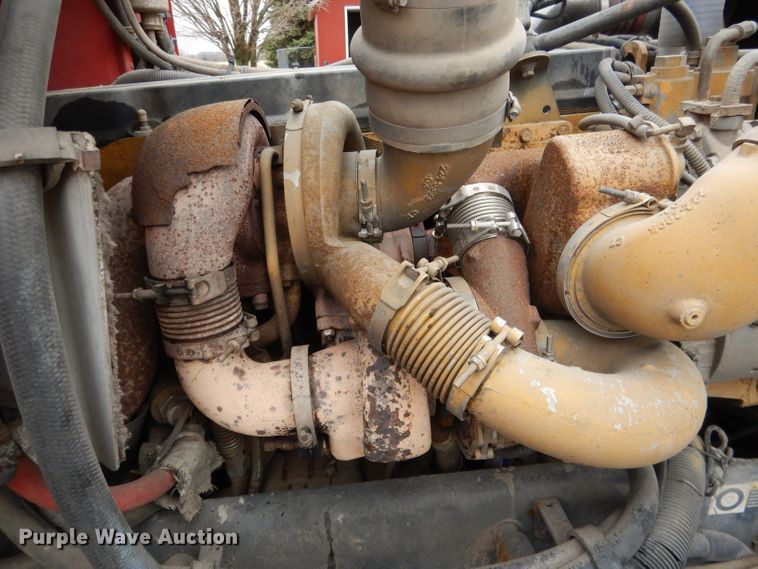 image for item DG5943 2006 Peterbilt 378 semi truck