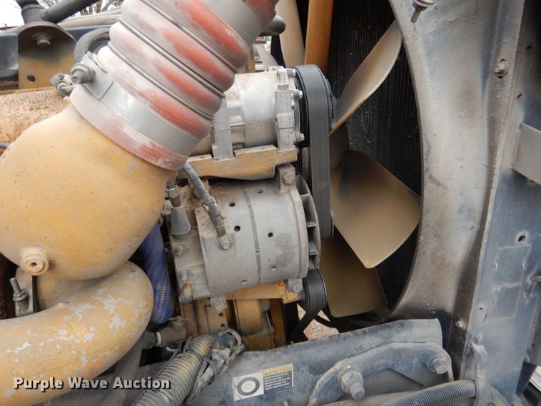 image for item DG5943 2006 Peterbilt 378 semi truck