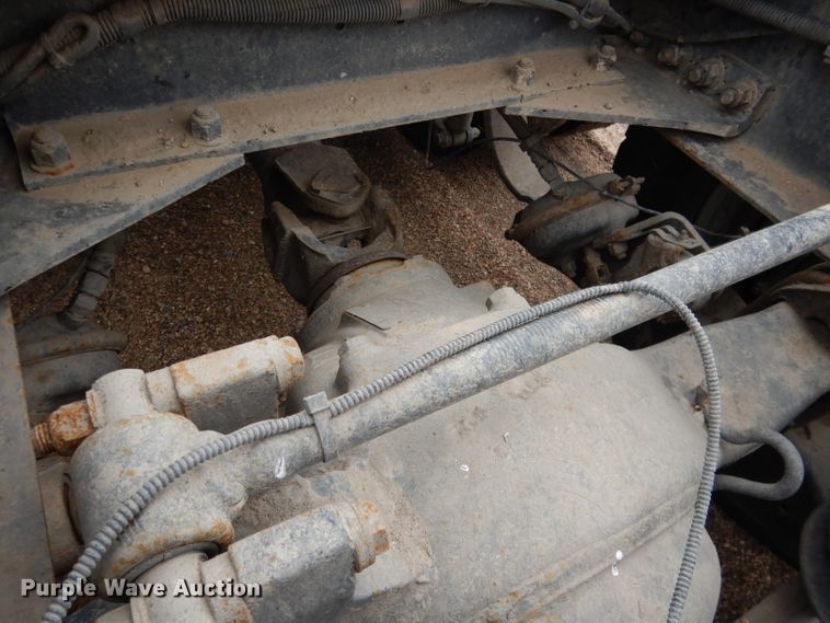 image for item DG5943 2006 Peterbilt 378 semi truck