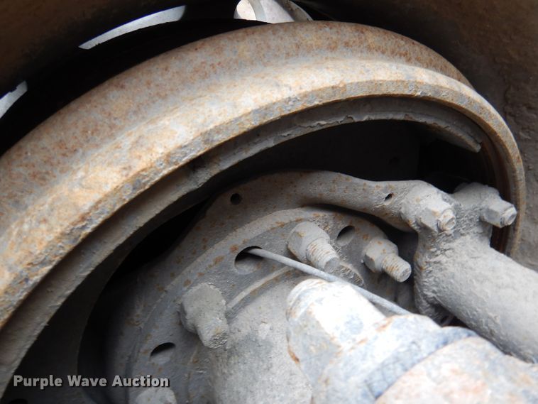 image for item DG5943 2006 Peterbilt 378 semi truck