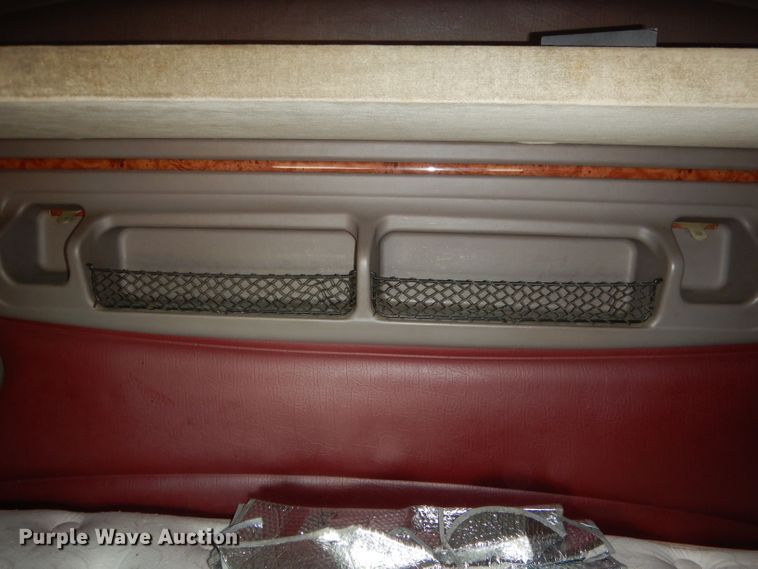 image for item DG5946 2007 Peterbilt 387 semi truck