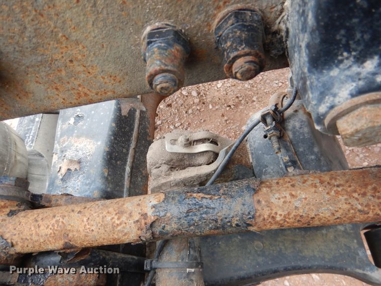 image for item DG5946 2007 Peterbilt 387 semi truck