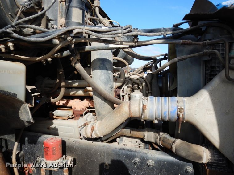 image for item DG6351 2006 Sterling LT8500 truck cab and chassis