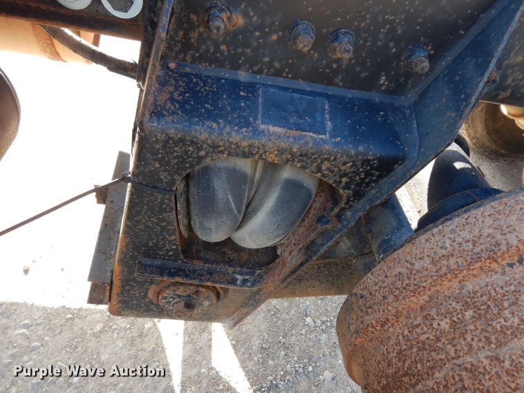 image for item DG6351 2006 Sterling LT8500 truck cab and chassis