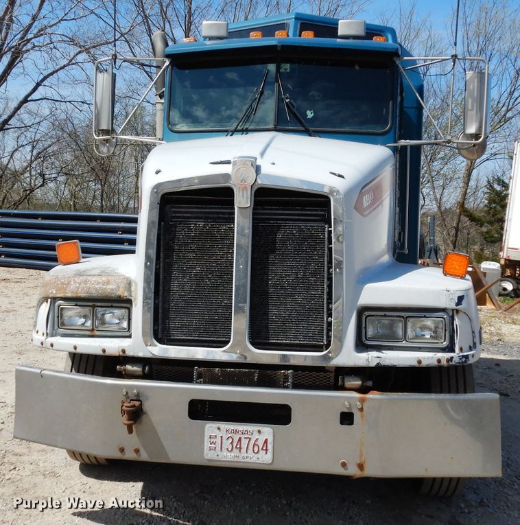 image for item DG6365 1998 Kenworth semi truck