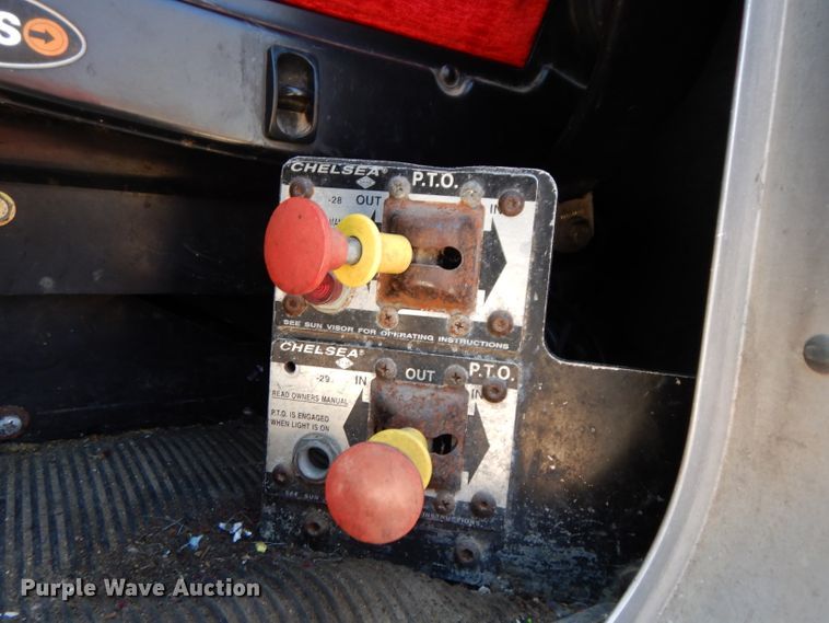 image for item DG6365 1998 Kenworth semi truck