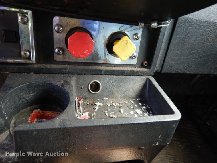 image for item DG6365 1998 Kenworth semi truck