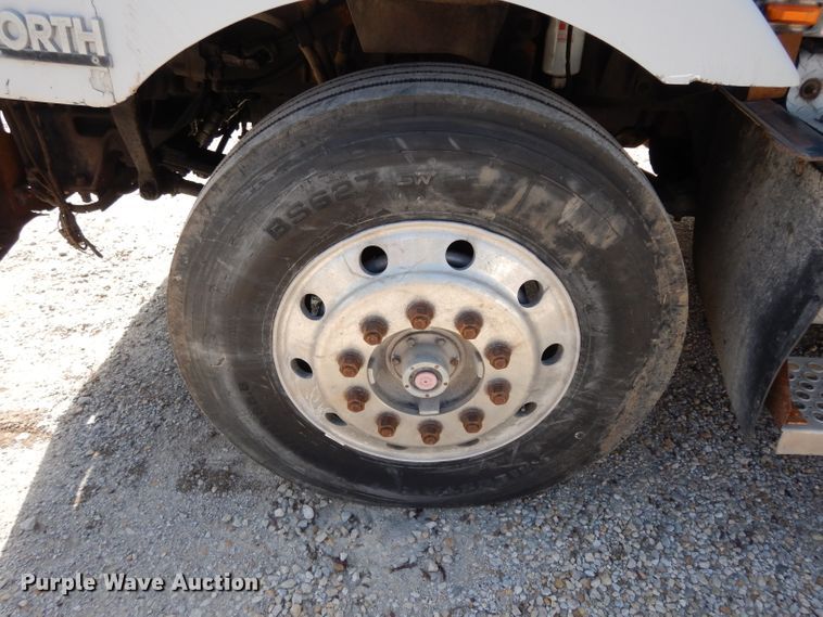 image for item DG6365 1998 Kenworth semi truck