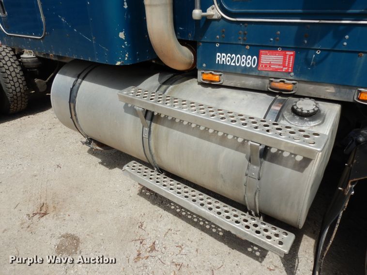 image for item DG6365 1998 Kenworth semi truck