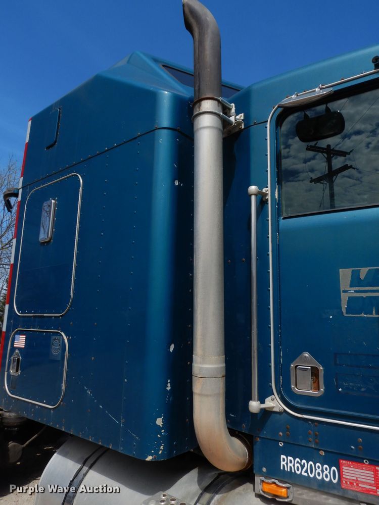 image for item DG6365 1998 Kenworth semi truck