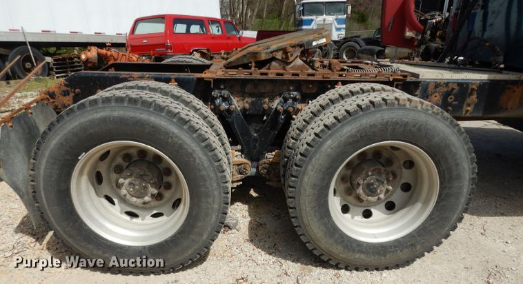 image for item DG6365 1998 Kenworth semi truck