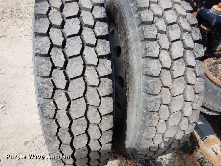 image for item DG6365 1998 Kenworth semi truck