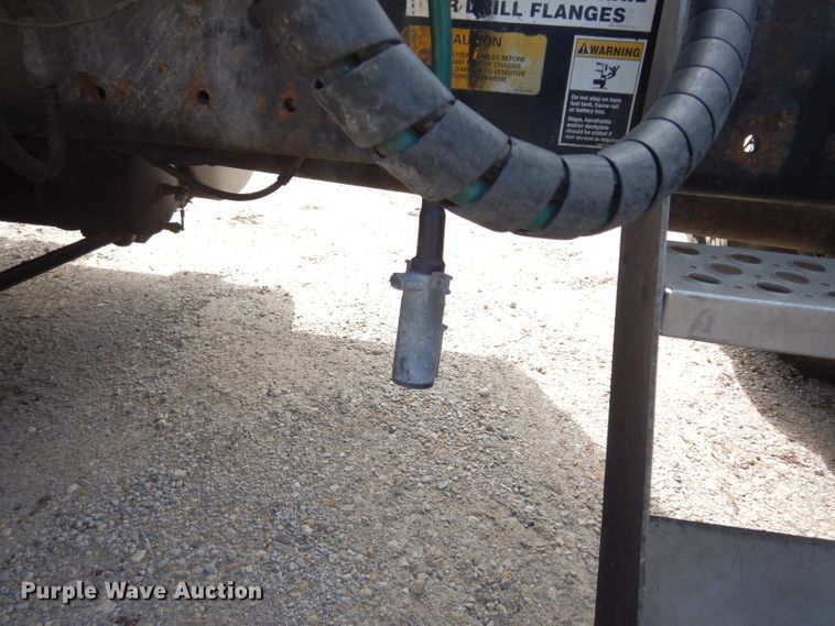 image for item DG6365 1998 Kenworth semi truck