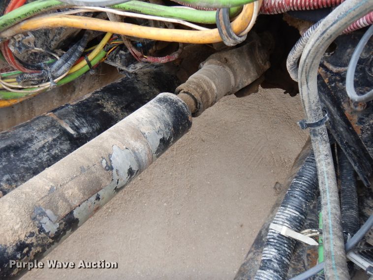 image for item DG6370 2006 Freightliner Columbia semi truck