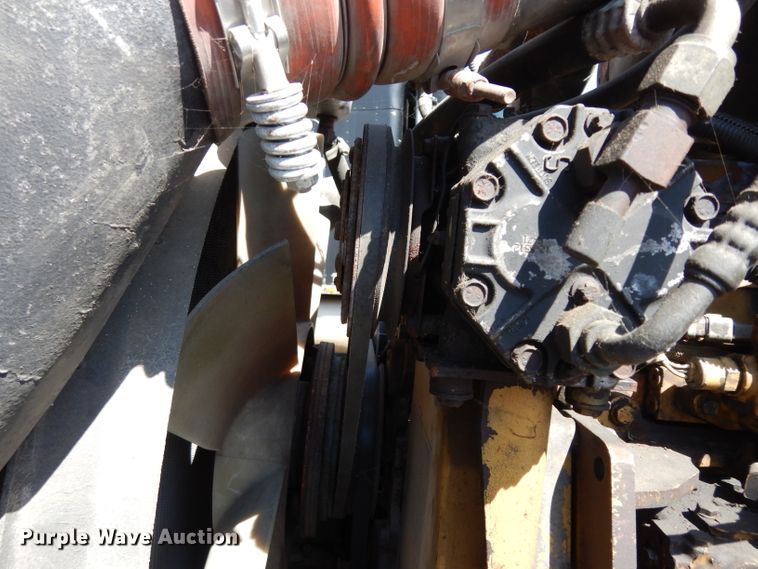 image for item DG6392 1996 Kenworth T800 semi truck