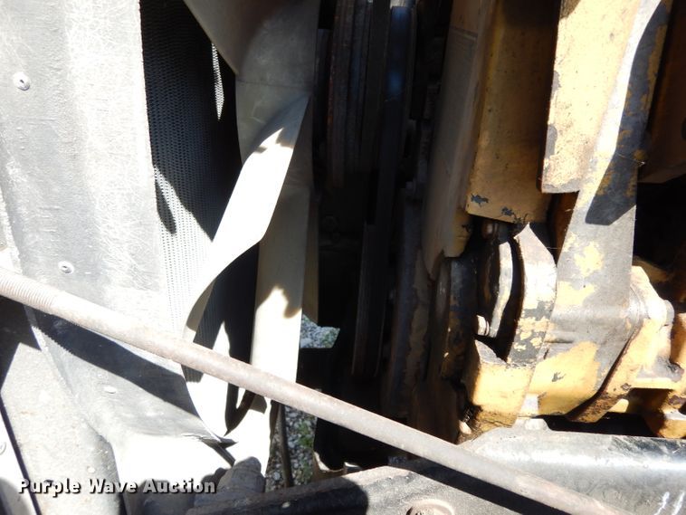 image for item DG6392 1996 Kenworth T800 semi truck