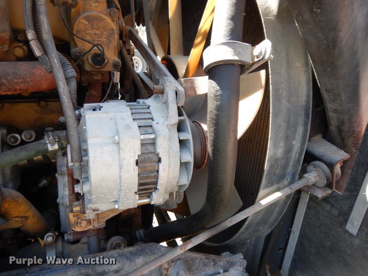 image for item DG6392 1996 Kenworth T800 semi truck