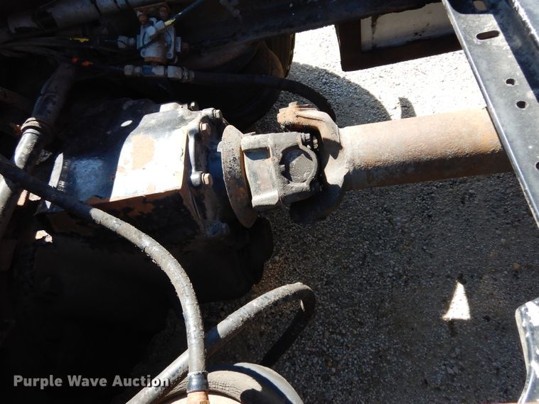 image for item DG6392 1996 Kenworth T800 semi truck